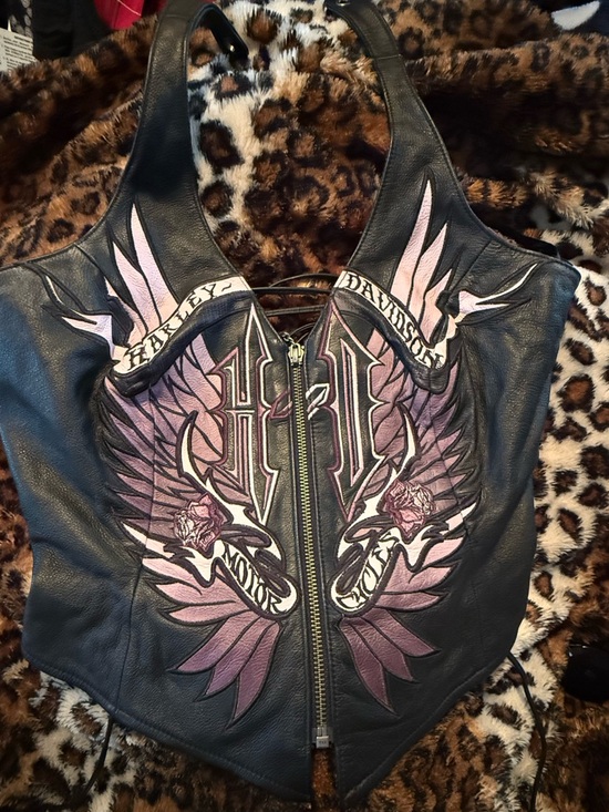 Harley-Davidson Tops - Harley-Davidson Black Leather Vest with Maroon Lining